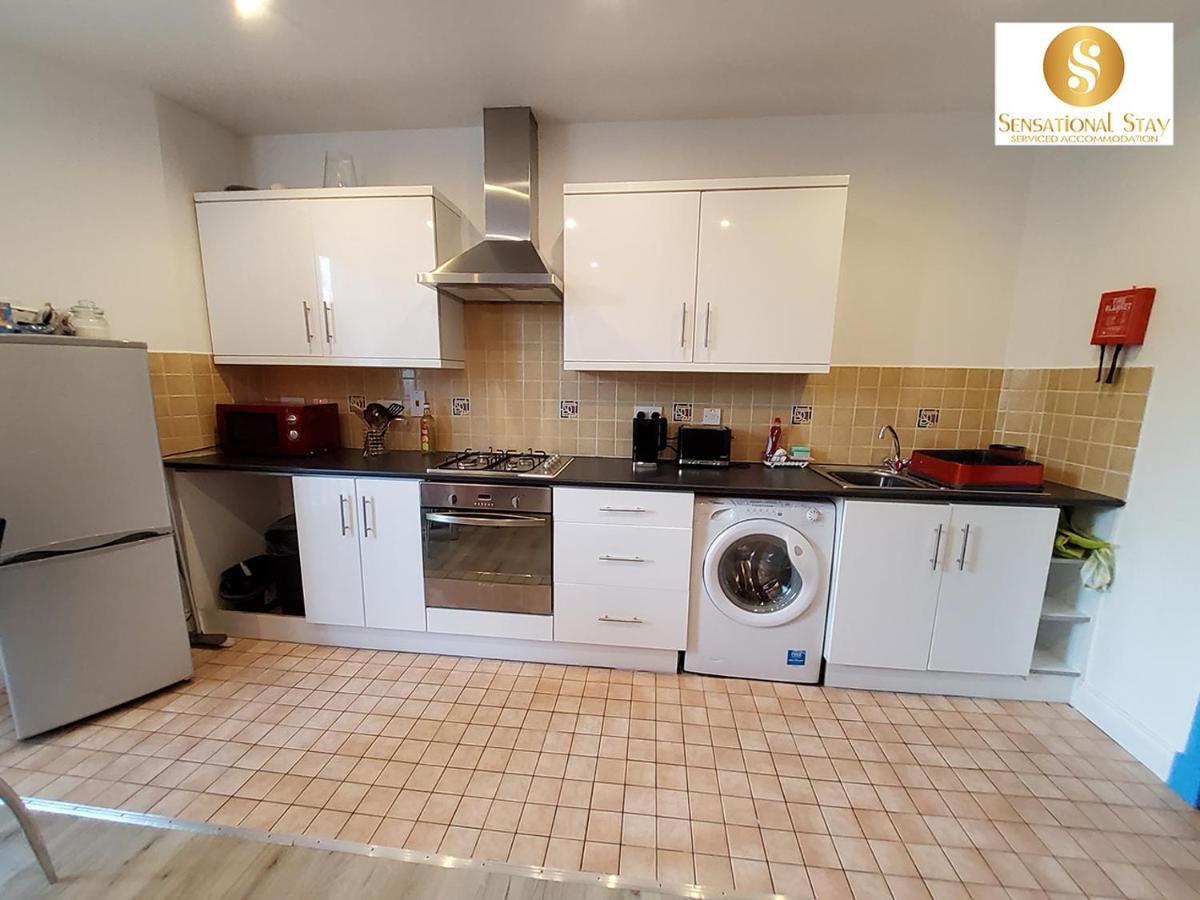 1 & 3 Bedroom Apt By Sensational Stay Serviced Accommodation - Adelphi Suites Aberdeen Esterno foto