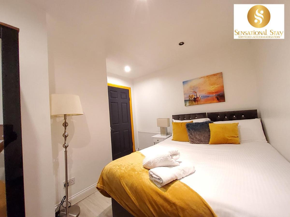 1 & 3 Bedroom Apt By Sensational Stay Serviced Accommodation - Adelphi Suites Aberdeen Esterno foto