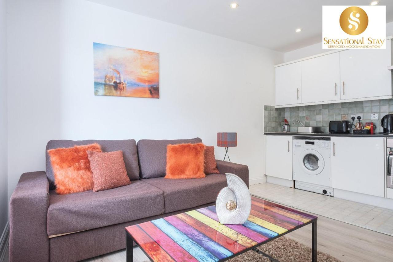 1 & 3 Bedroom Apt By Sensational Stay Serviced Accommodation - Adelphi Suites Aberdeen Esterno foto